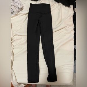 Lululemon wonder under size 2